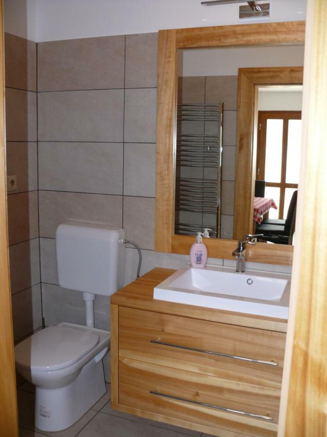 Sara Apartman Hévíz Екстериор снимка